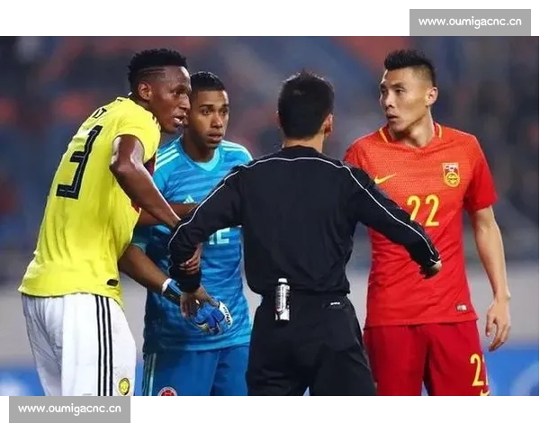 精彩对决回顾与深度分析 足球赛后总结与球队表现评析